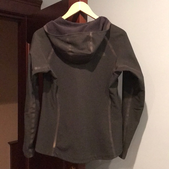 North Face Summit Series Fleece Lined Zip-up - Picture 8 of 8